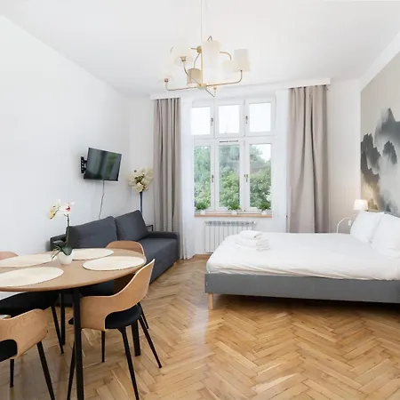 Mountain Breath - Bright Stay For 4 - Kazimierz Krasków